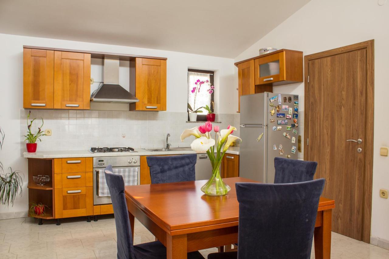 Apartment Maja
